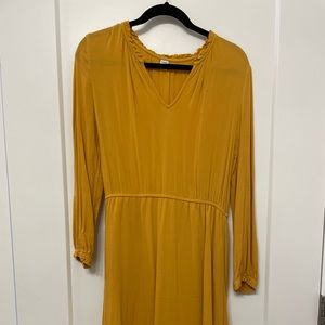 Shift style long sleeve dress from Old Navy